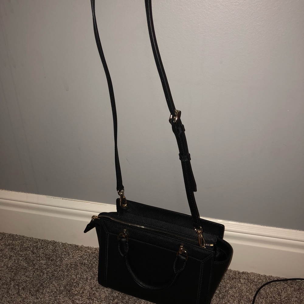 Michael Kors purse - Picture 4 of 4